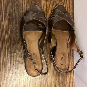 Brown Kitten Heels, US Women's size 6